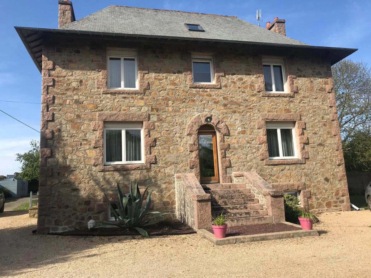 Ploubezre La Jackal B&B 외부 사진