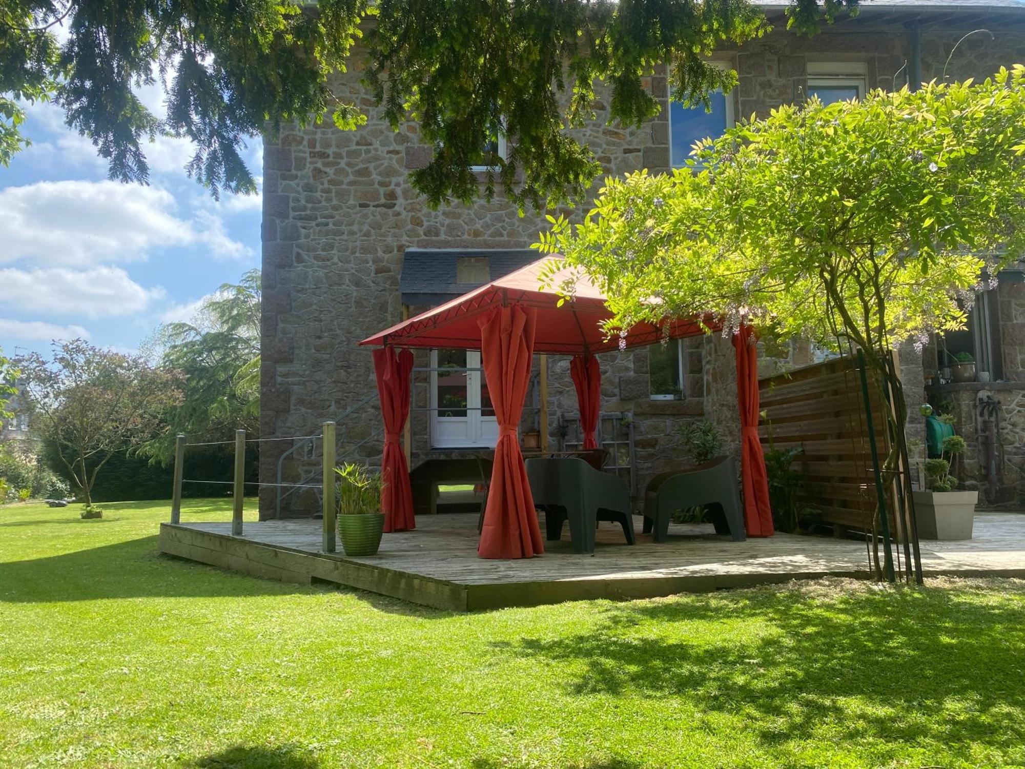 Ploubezre La Jackal B&B 외부 사진